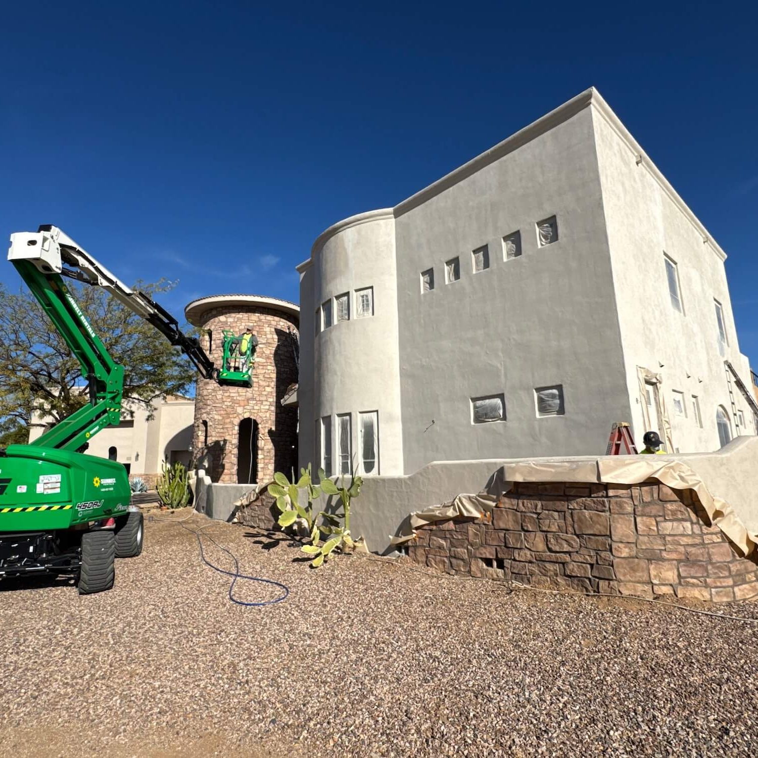 phoenix-painting-stucco-repair-hometown-painting hometown painting company repairing stucco and painting phoenix home